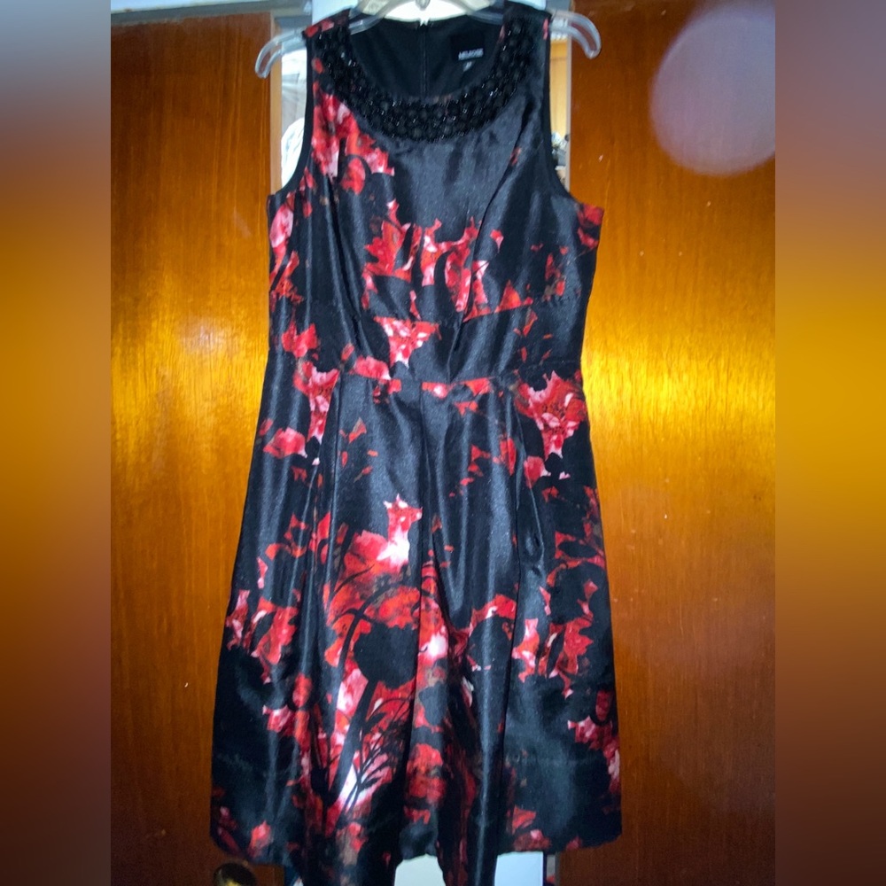 Melrose dress , 4p, can be wear for special occasion